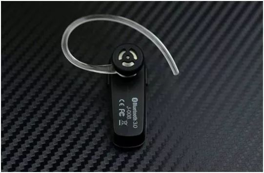 龍泰激光打標機在藍牙耳機上的應用