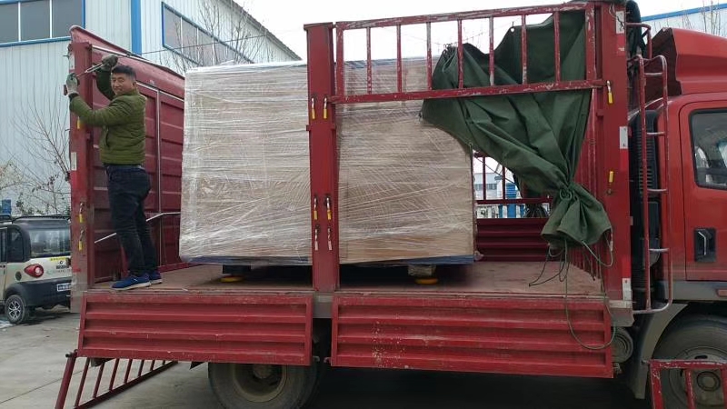 江蘇陸總的1390光纖切割機專車送貨，預祝陸總2020發發發